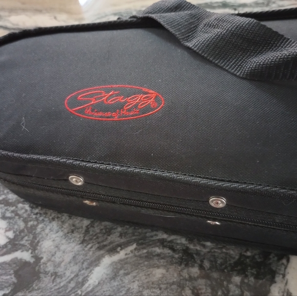 Violin - Picture 6 of 7